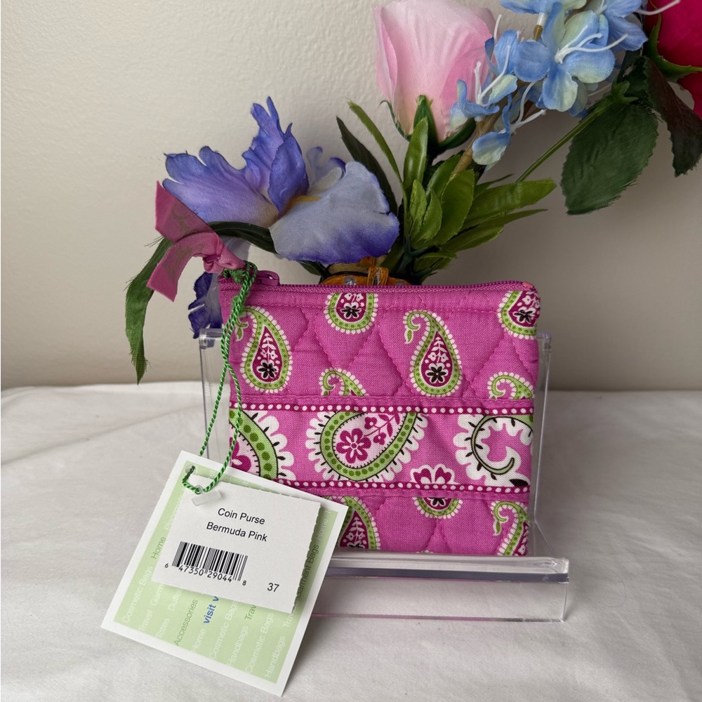NWT Vera Bradley Bermuda Pink Coin Purse Retired Pattern - LAST ONE